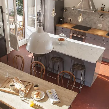 Vakantiehuis Maison Du Village By Antibes-rental